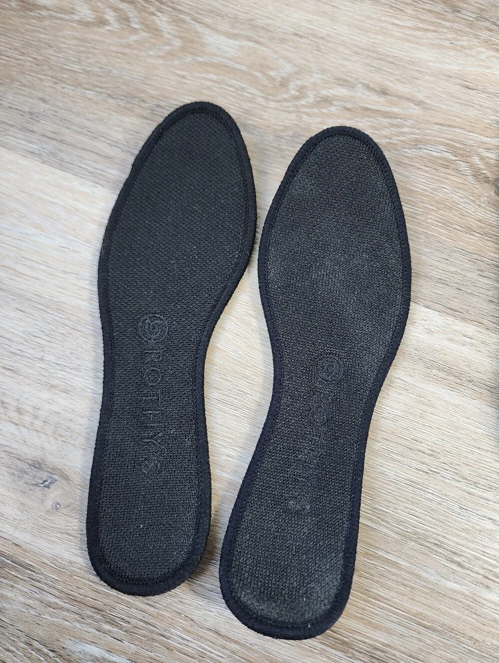 Rothy's Honeycomb Black Knit Slip-On Loafers Blue Trim Size 8